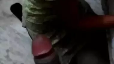 getting sucked by delhi girl