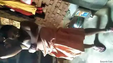 desi aunty after bath